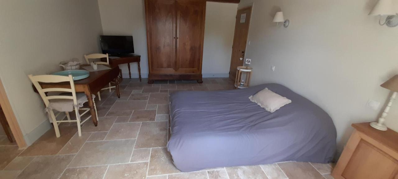 Suite De Charme Dans Une Maison Charentaise Cozes Ngoại thất bức ảnh