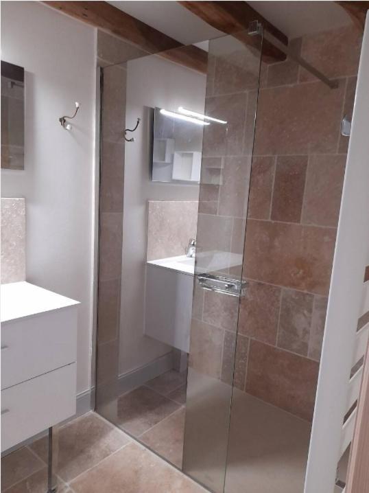 Suite De Charme Dans Une Maison Charentaise Cozes Ngoại thất bức ảnh